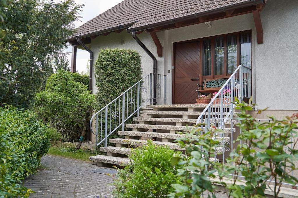 Ferienwohnung Am Stadtrand Von Berlin Neu Buch 외부 사진