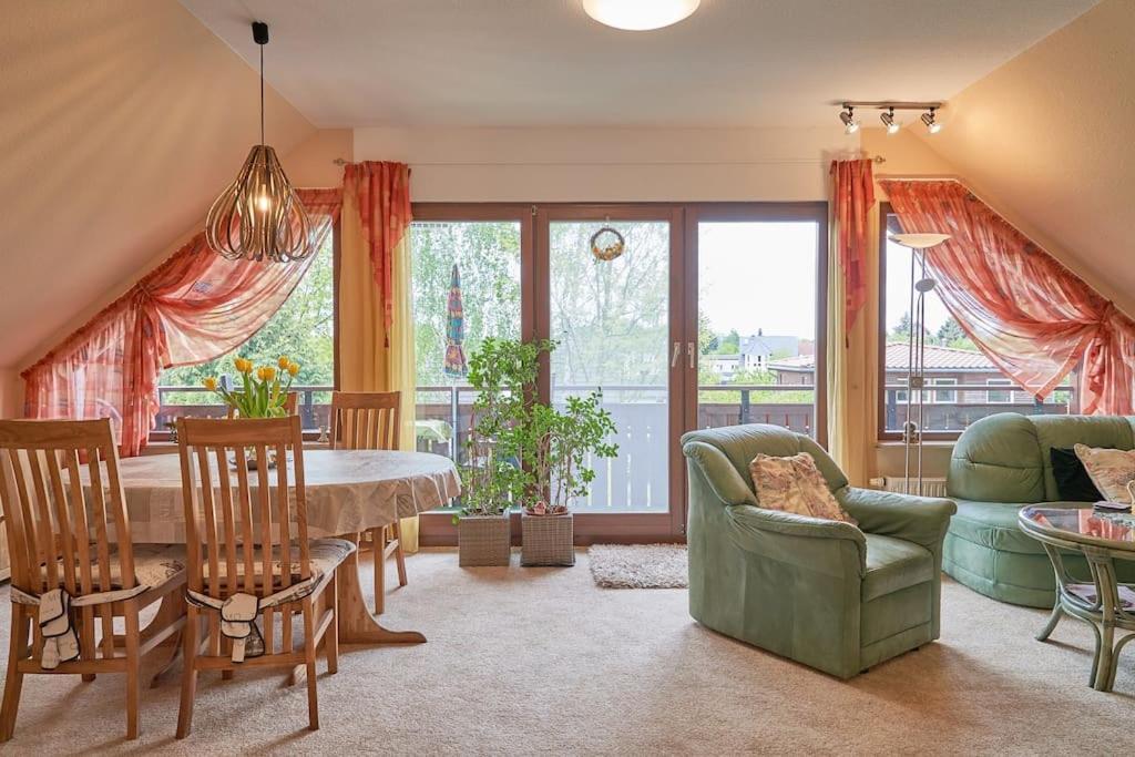 Ferienwohnung Am Stadtrand Von Berlin Neu Buch 외부 사진